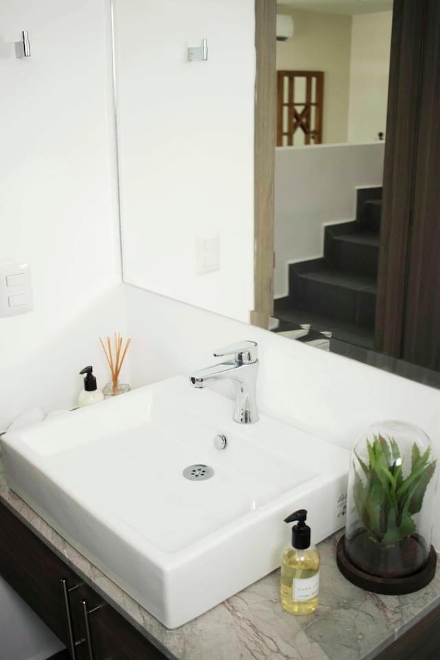 Modern House Surrounded By Nature Merida Ngoại thất bức ảnh